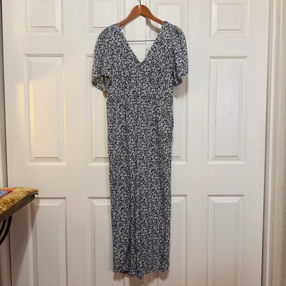Old Navy Blue and White Floral Jumpsuit - Picture 1 of 6